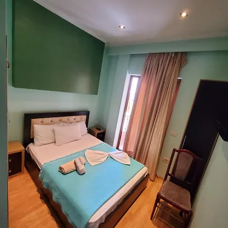 Shehu ホテル ジロカストラ