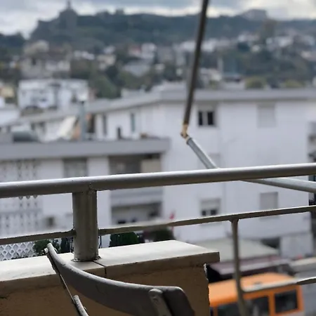 Shehu ジロカストラ