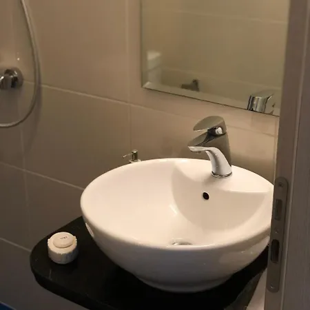 Hotel Shehu 3*