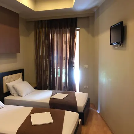 Shehu 3* Gjirokastër